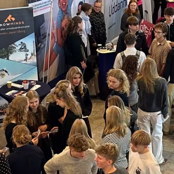 BILLUND AIR CENTER A/S